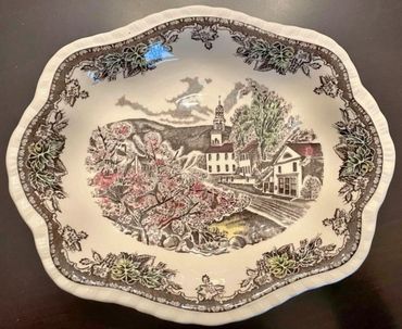 Porcelain
Appraiser
Carlisle
Ceramics
English Pottery
Appraisal
Johnson Brothers