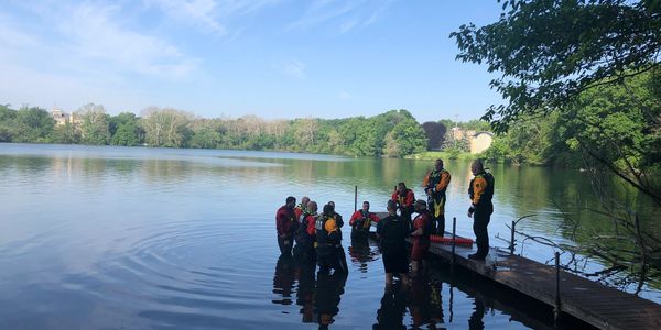 Rescue Swimmer Courses

Inland Basic
Inland Advanced
Coastal
Helicopter Rescue