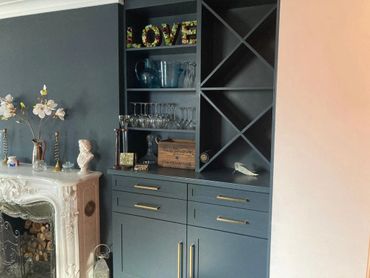 Fitted bespoke storage solution by Project Construction Group