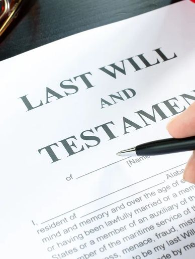 a picture of a last will and testament before being executed