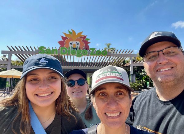 Group selfie in front of San Diego Zoo entrance.