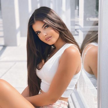 Lara Winter Professional Profile - Kallyz Network Global Style Icons