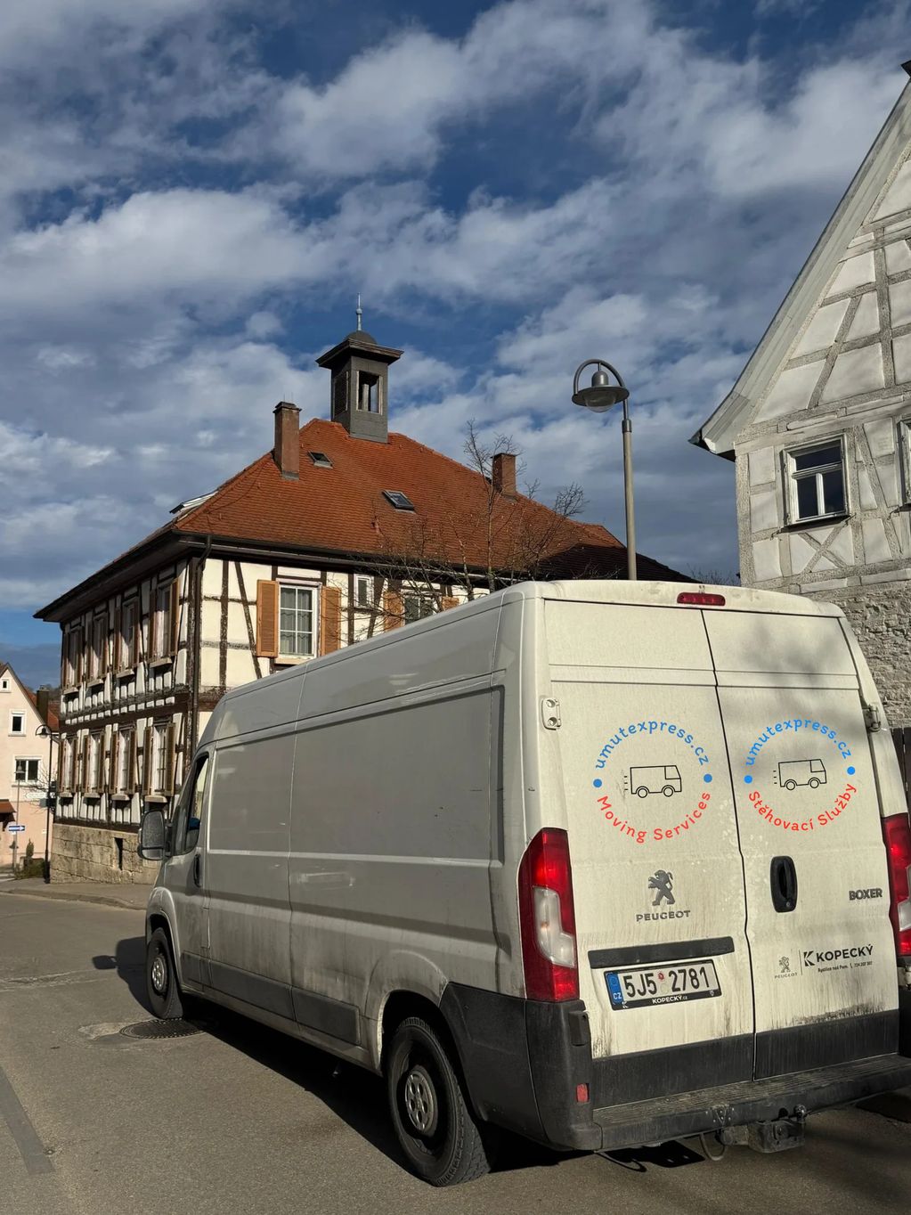 moving services czechia, moving from czechia, relocation to prague, stěhovácí služby praha