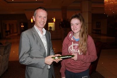 Frances Hoare passes the baton to Gerry Duffy, Ultramarathoner