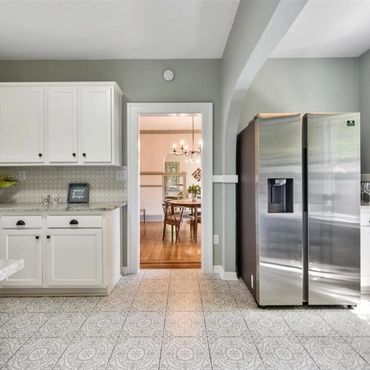 Professional portfolio of interior paitning services with J&M Painting Jax