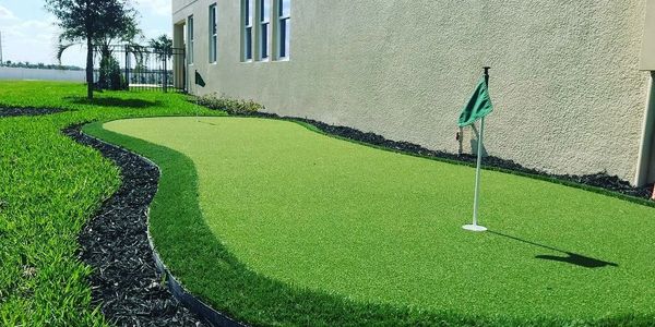 Putting Green, Florida Villa Entertainment Services
