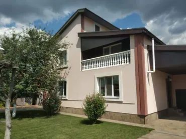 乌克兰试管助孕夫妻在马丽塔别墅居住