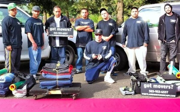 Portland Movers Ready.  2011 Team Photo.