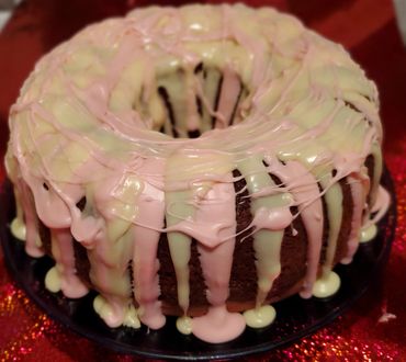 Strawberry Lemonade Pound Cake
