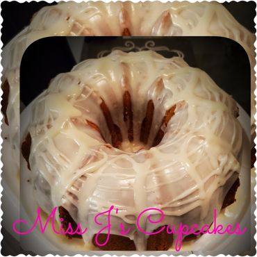 Vanilla Pound cake with Vanilla Flavored Icing