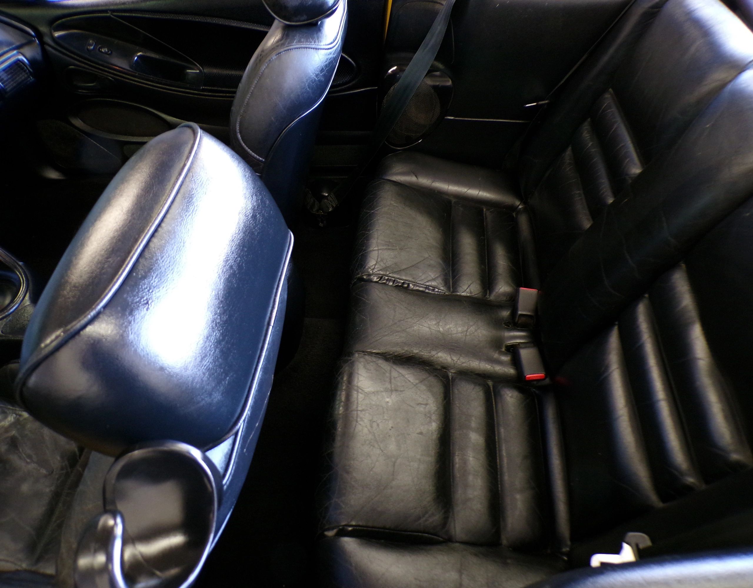 1995 Ford Mustang - Photo 16