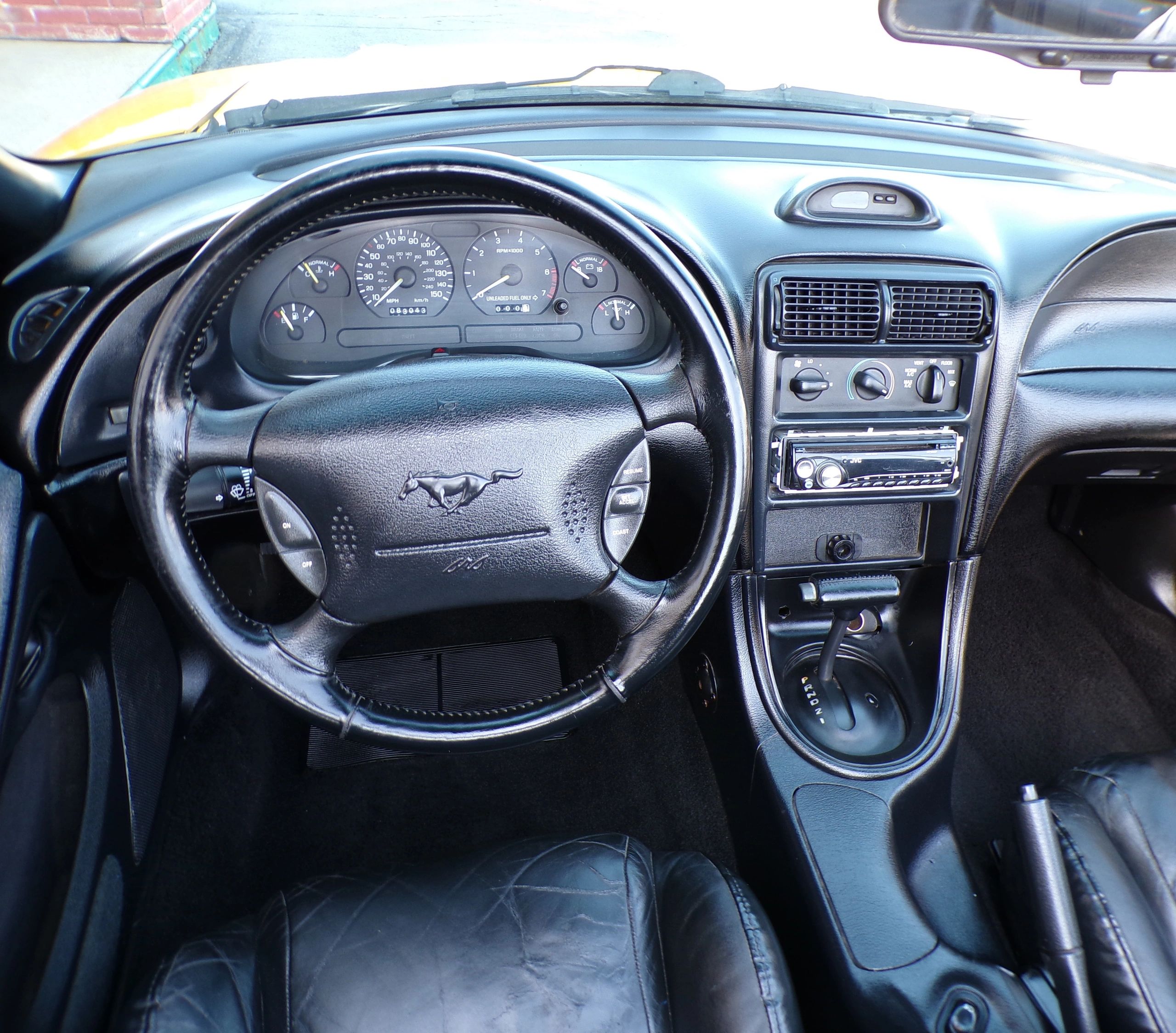 1995 Ford Mustang - Photo 19