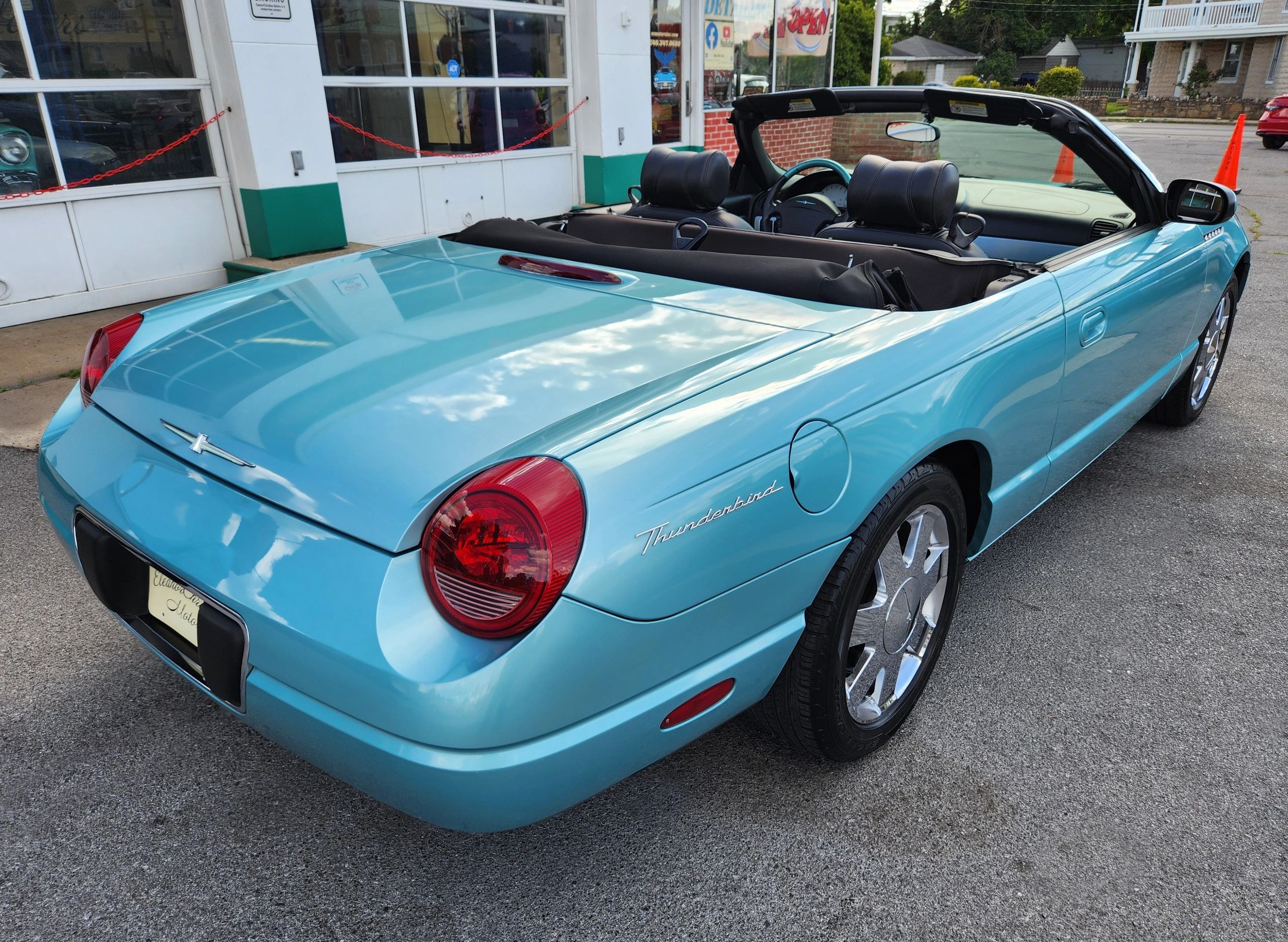 2002 Ford Thunderbird Deluxe - Photo 6