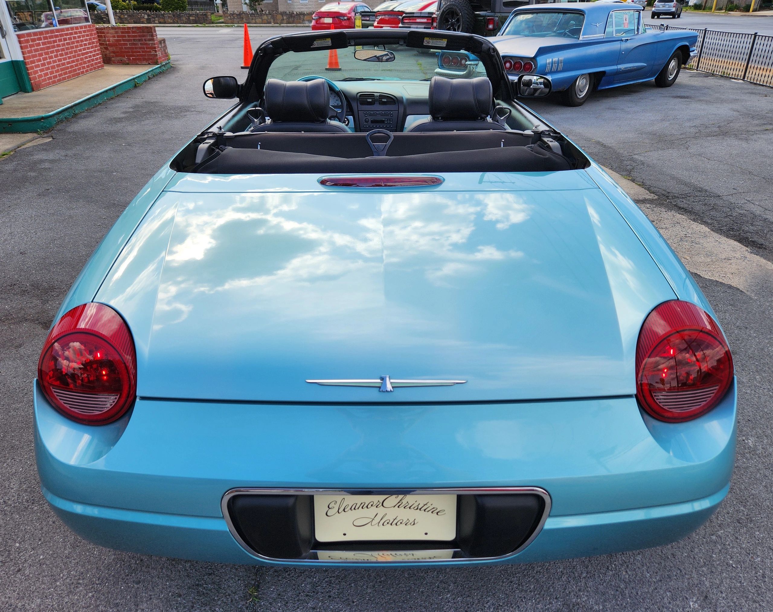 2002 Ford Thunderbird Deluxe - Photo 8