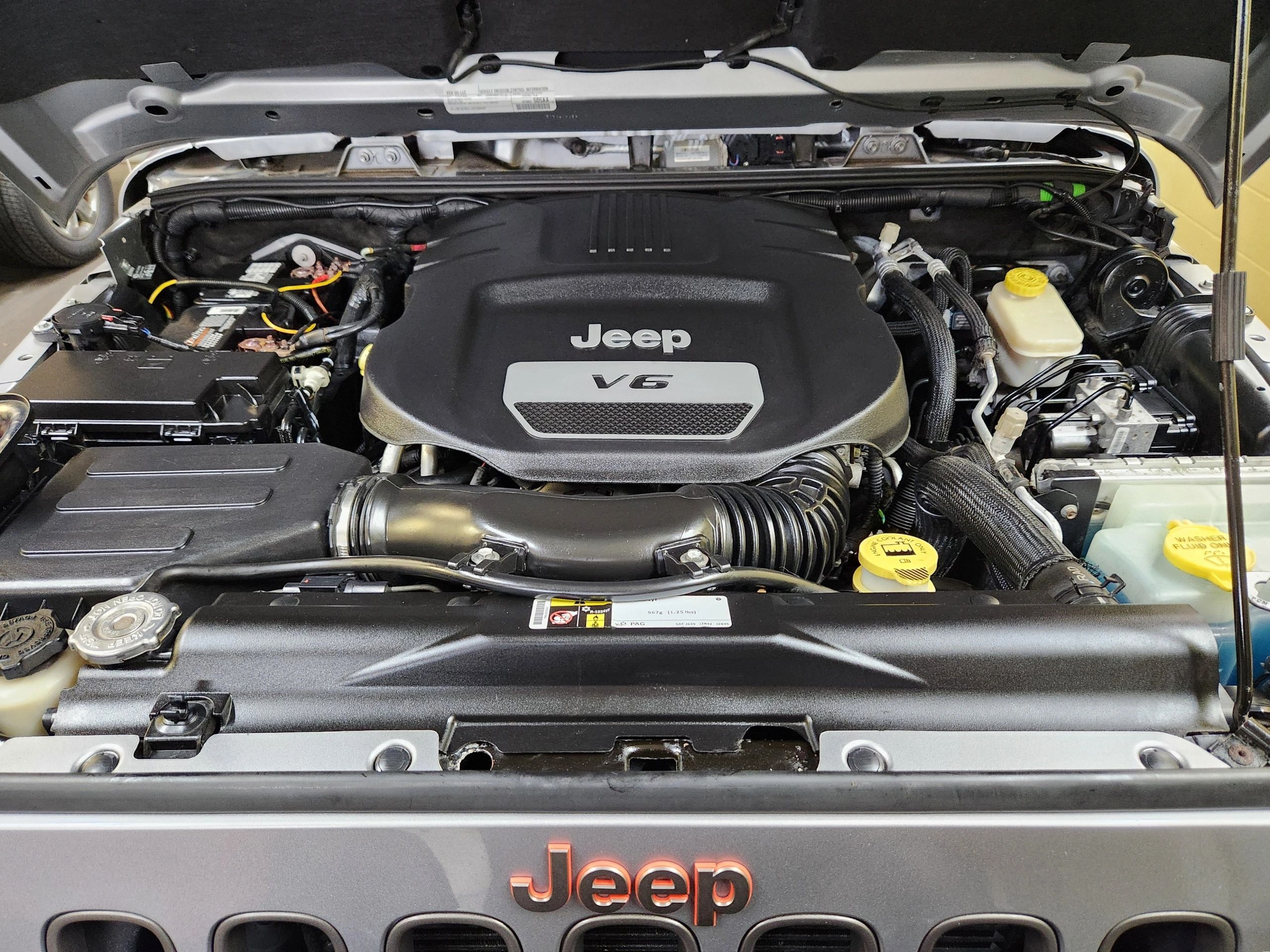 2016 Jeep Wrangler 75th Anniversary Edition - Photo 19