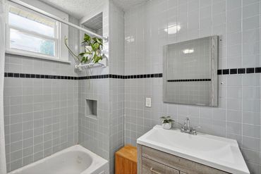 Converted double shotgun home in Carrollton area