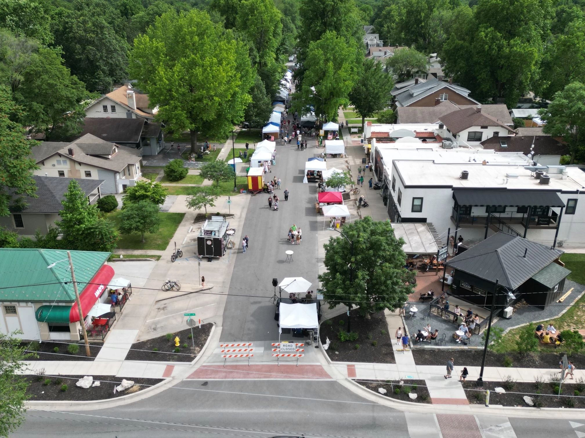 Neighborhood Guide: Martini Corner — MIKCexplore, image size:2016x1512