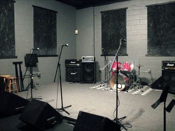 room4 thearoom thearoomstudio rehearsal drums guitar hicksville newyork  studio music 