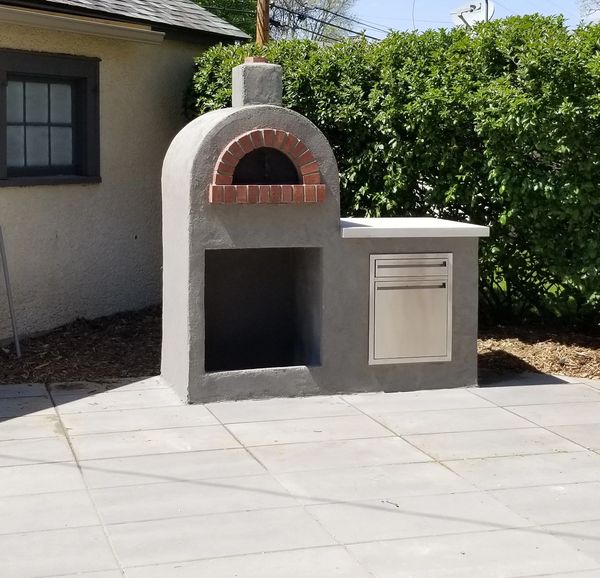 Pizza Oven, Stucco and brick