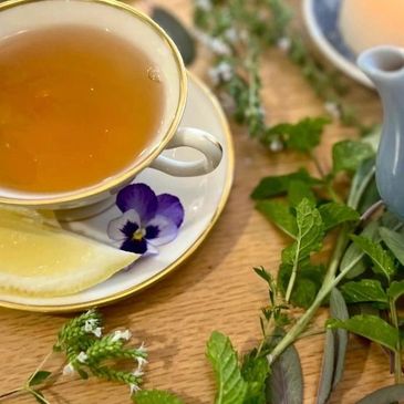 Bumblebee Flowers & Tea, Tea Cup.