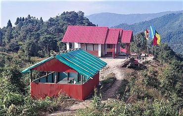 Homestay In Sittong Upper With Kunchenjunga View