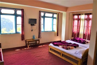 Hotels In Upper Pelling West Sikkim Upper Town With Kanchenjunga Best View