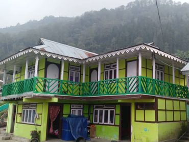 HOMESTAYS IN SILLERY GAON