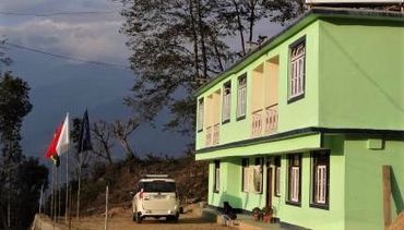 Hotels In Upper Pelling West Sikkim Upper Town With Kanchenjunga Best View