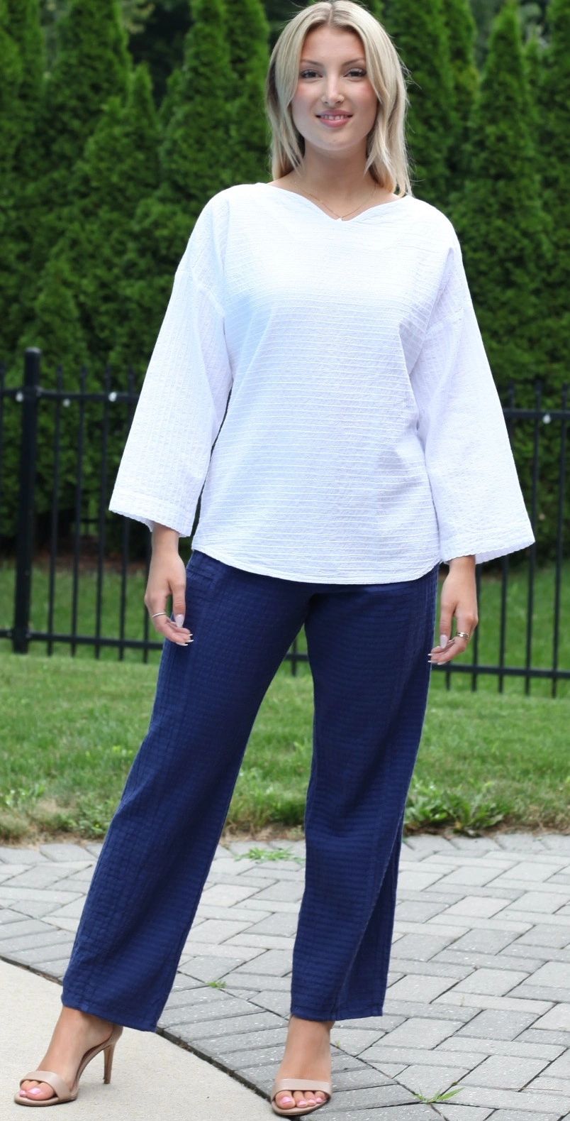 #501-Hazel Top
Sizes S-XL
Plus: 1X-3X
AVAILABLE IN ALL COLORS#506- Alba Pants- SHOWN IN HARBOR NAVY

