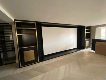 Made to measure media wall for home cinema