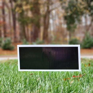 Dash used for yard cards in Wake Count