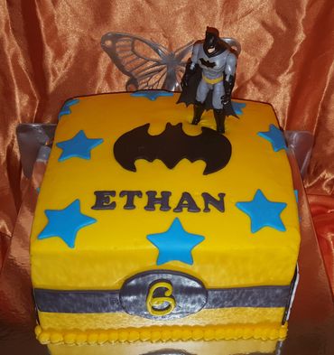 Batman Theme Cake
