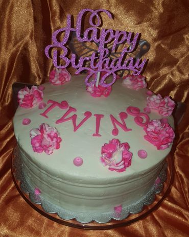 Red Velvet cake for the Twins