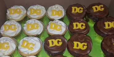 Dollar General Themed Cupcakes