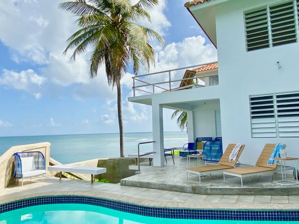 pool, ocean, views, Caribbean, deck, outdoor furniture, lounge, nautical, modern outdoor furniture