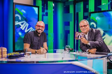 Lanzamiento del anterior disco, "Del Corazón", junto al Camilo en CNN es Español