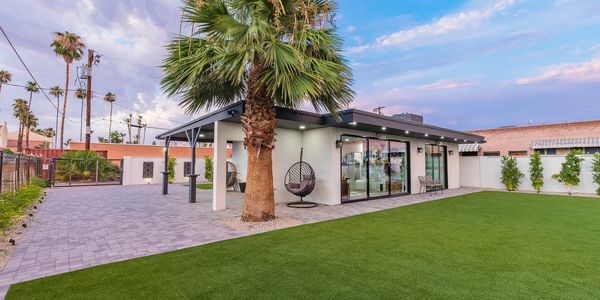 Entertainers dream for events.  Contact us today to book this amazing outdoor space!