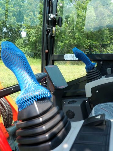 Groundhog BH30D-2 Mini Excavator