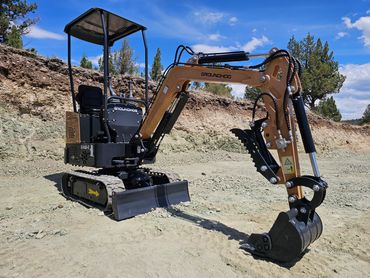 Groundhog KH14G-2 mini excavator