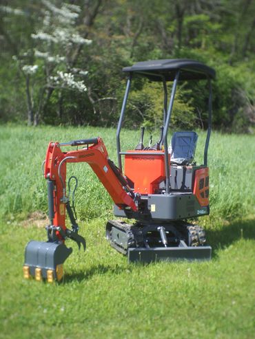 Groundhog BH14G PRO Mini Excavator