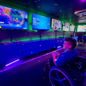 Game Truck wheelchair accessible, wheelchair accessible Party ideas