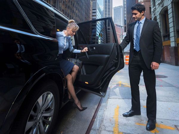 Reasons to Choose Soana's Limousine for Party Limo Services in Houston