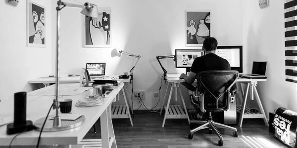 In house art designer