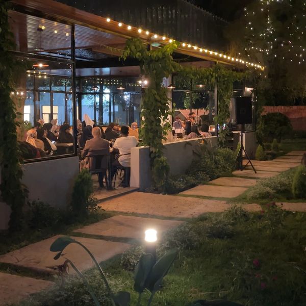 Evening Music at the restaurant