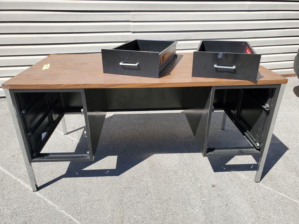 Assorted High-Quality Commercial Grade Metal/Wood  Desks $100 each.