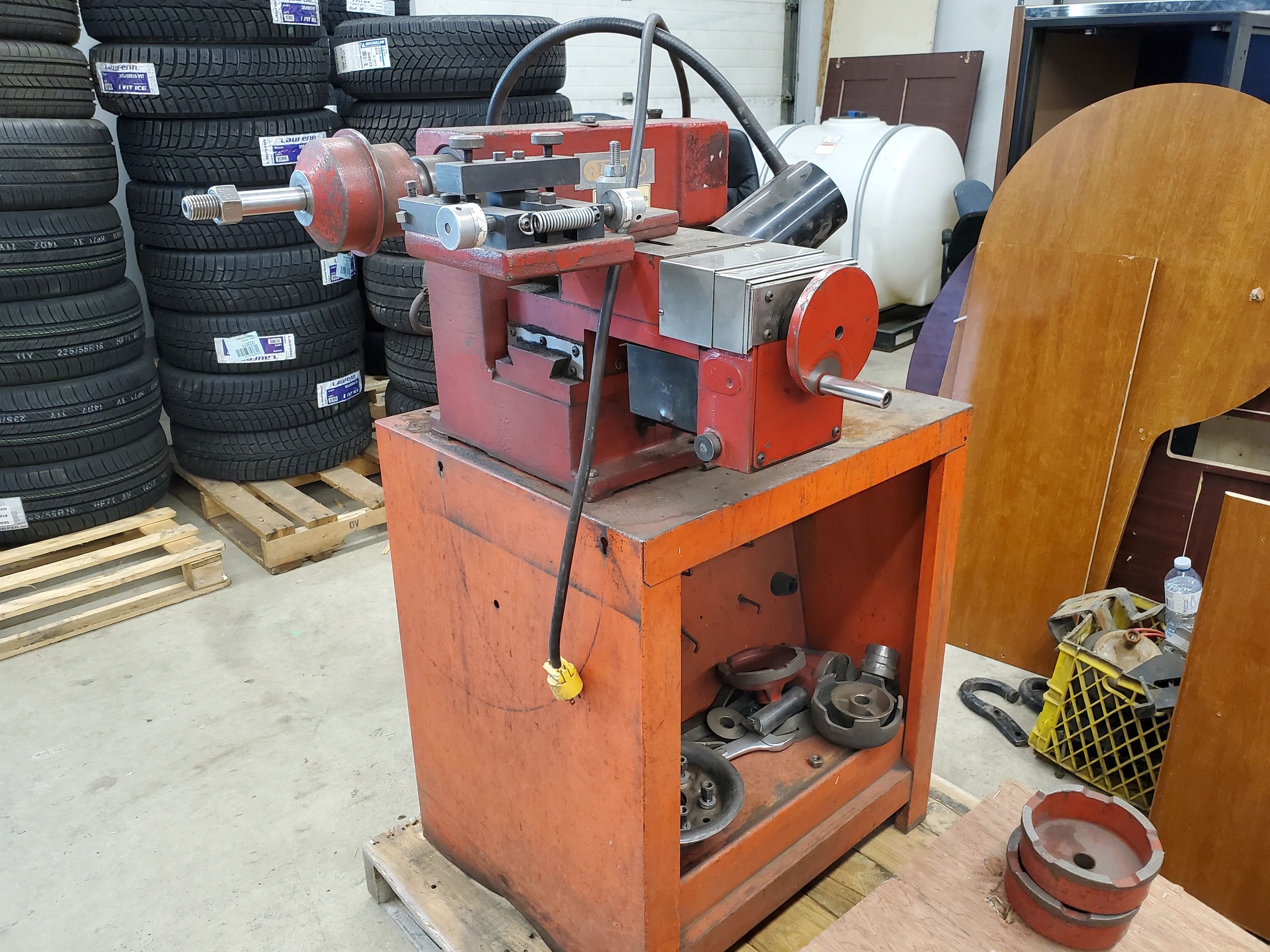 110V Accu-Turn Brake Lathe