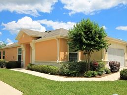 This gorgeous 2 Bedroom/2 Bath Villa was bought by Brian & Veronica Panizzi.