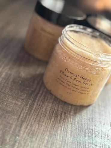Oatmeal honey scrub for elbows and feet in a clear jar.