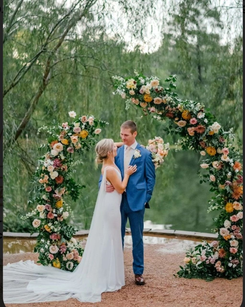 The split metal arbor.