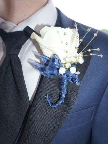 Boutonniere for weddings, prom, graduation, or any big milestone.